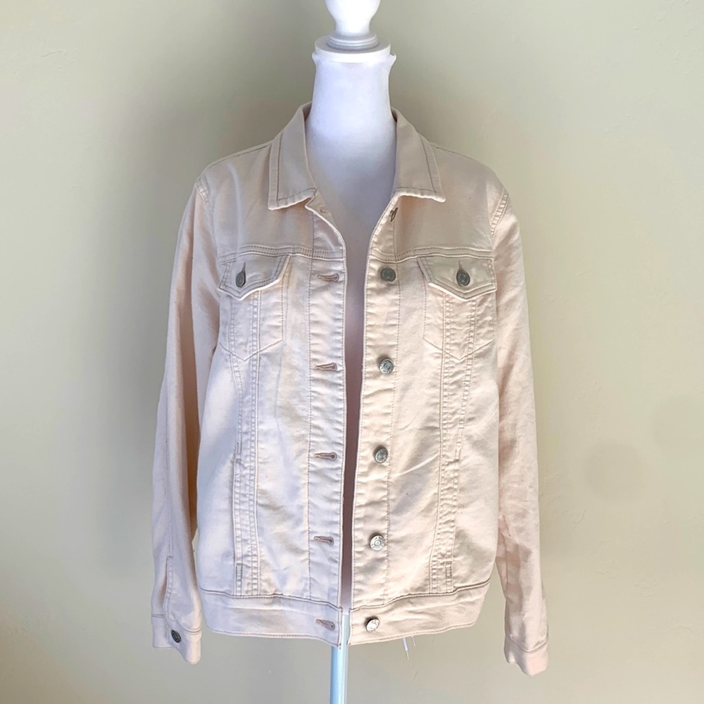 Buffalo David Bitton Jean Jacket. Size M. Never worn. Blush Pink